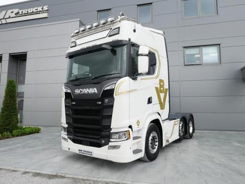 NR Trucks