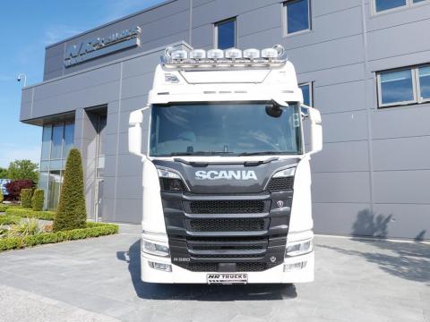 NR Trucks
