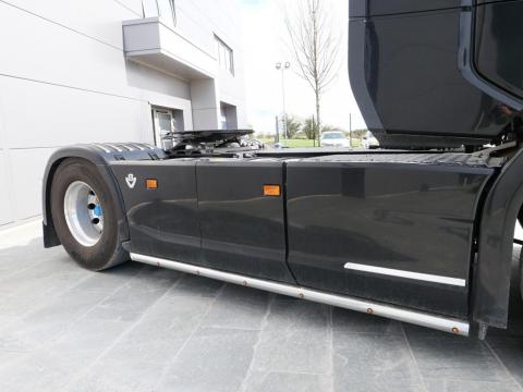 NR Trucks