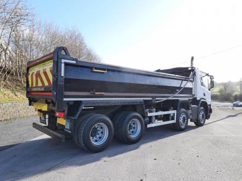 NR Trucks