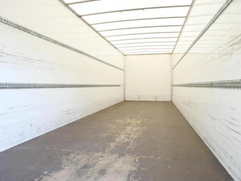 NR Trucks