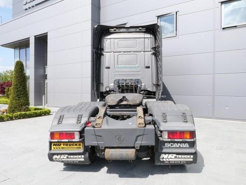 NR Trucks