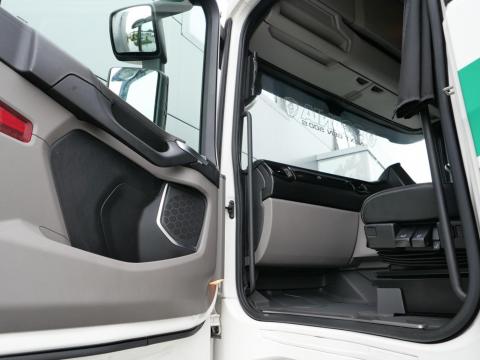 NR Trucks