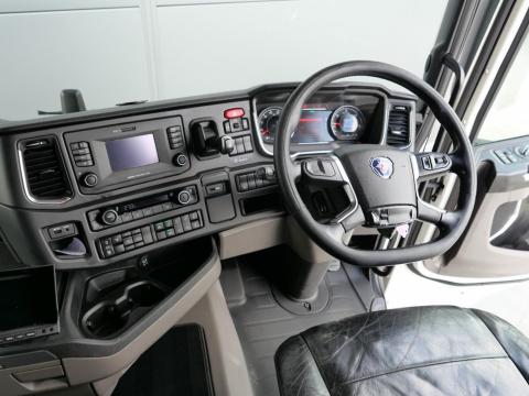 NR Trucks