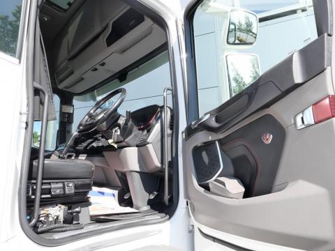 NR Trucks