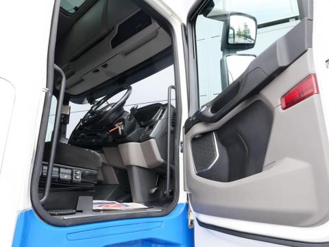 NR Trucks