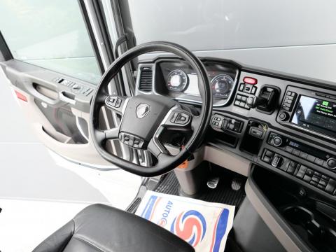 NR Trucks