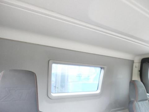 NR Trucks
