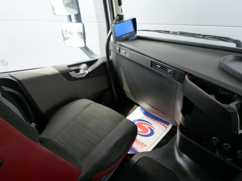 NR Trucks