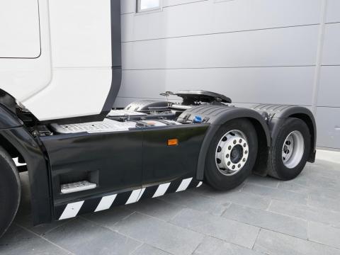 NR Trucks