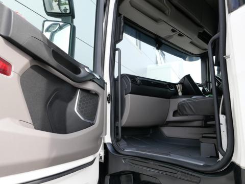 NR Trucks