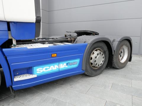 NR Trucks