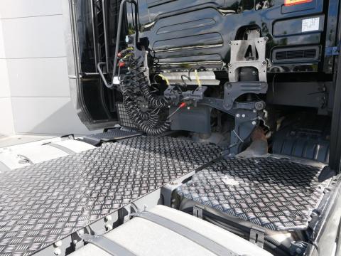 NR Trucks