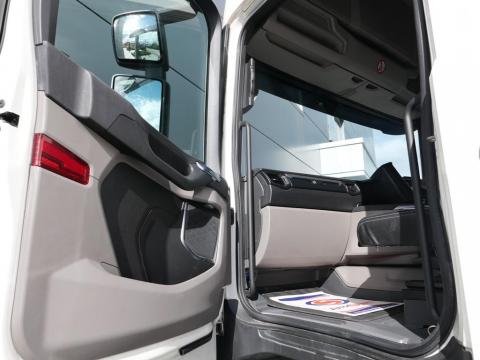 NR Trucks