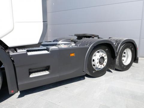 NR Trucks
