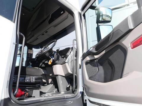 NR Trucks