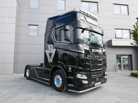NR Trucks
