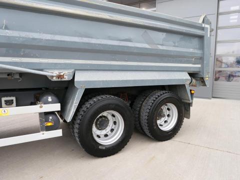 NR Trucks