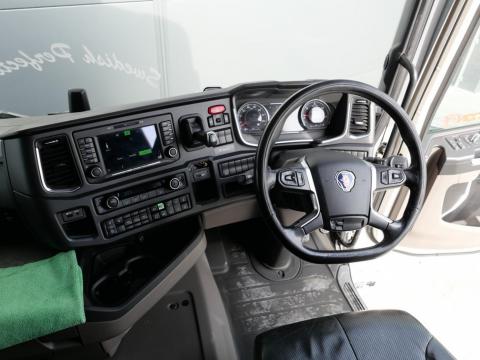NR Trucks
