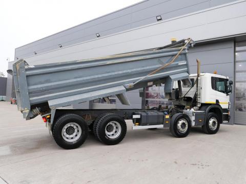 NR Trucks