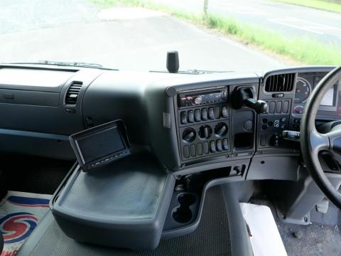 NR Trucks