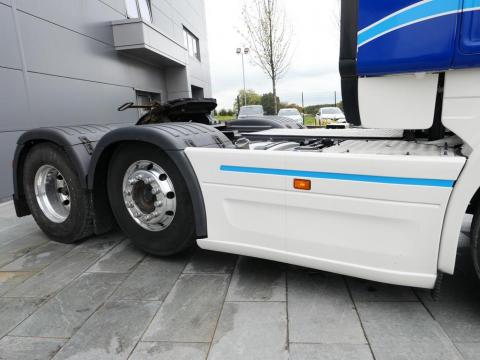 NR Trucks