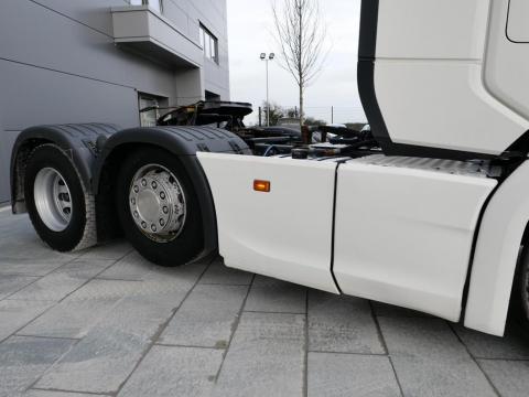 NR Trucks
