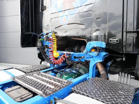 NR Trucks
