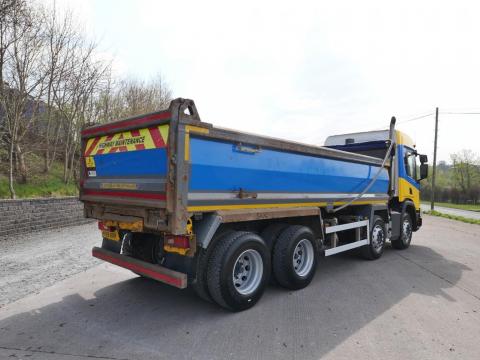 NR Trucks