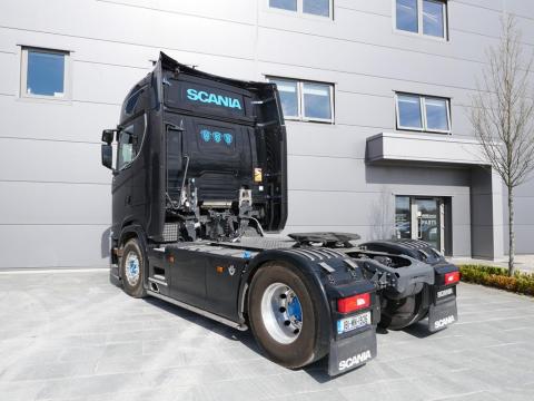 NR Trucks