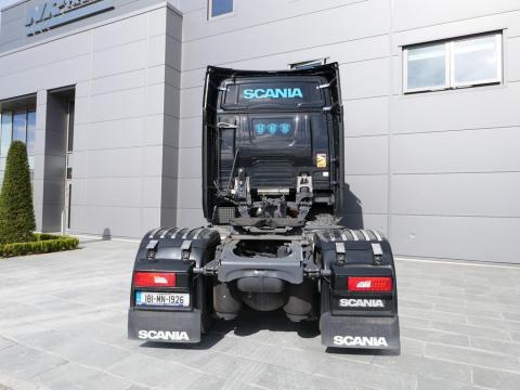 NR Trucks