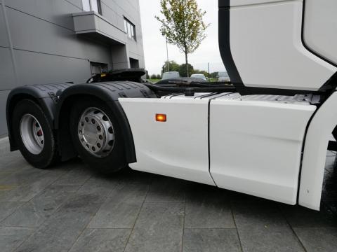 NR Trucks