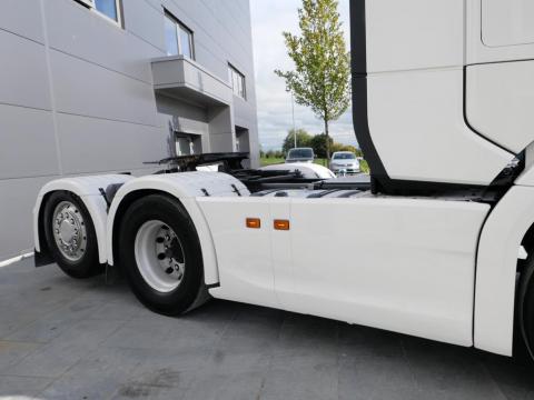 NR Trucks