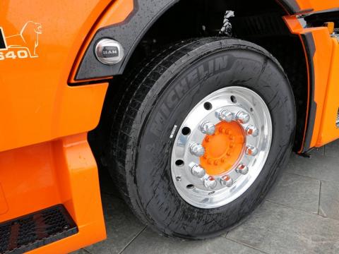 NR Trucks