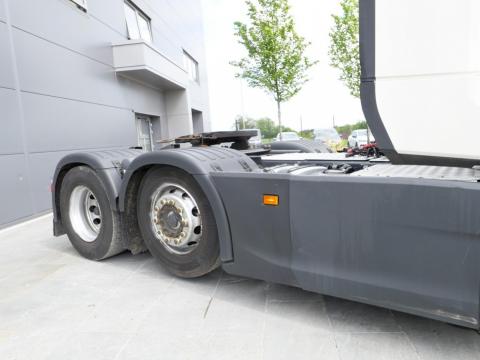 NR Trucks