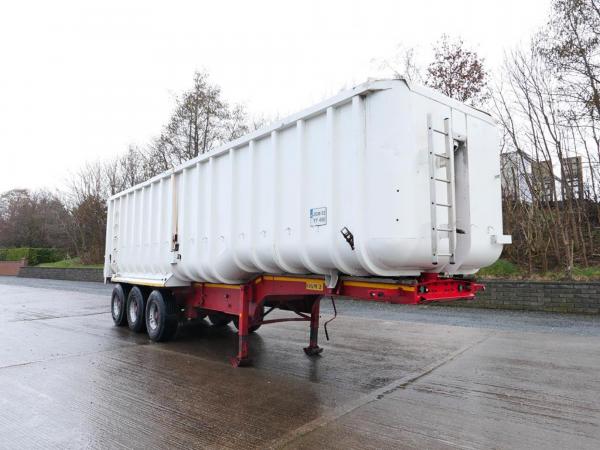 Fruehauf Trailer