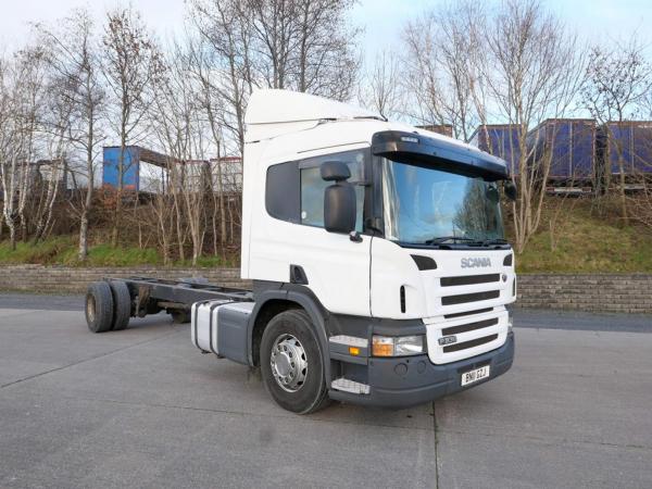 Scania P 230