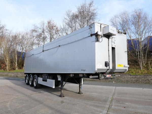 Fruehauf Trailer
